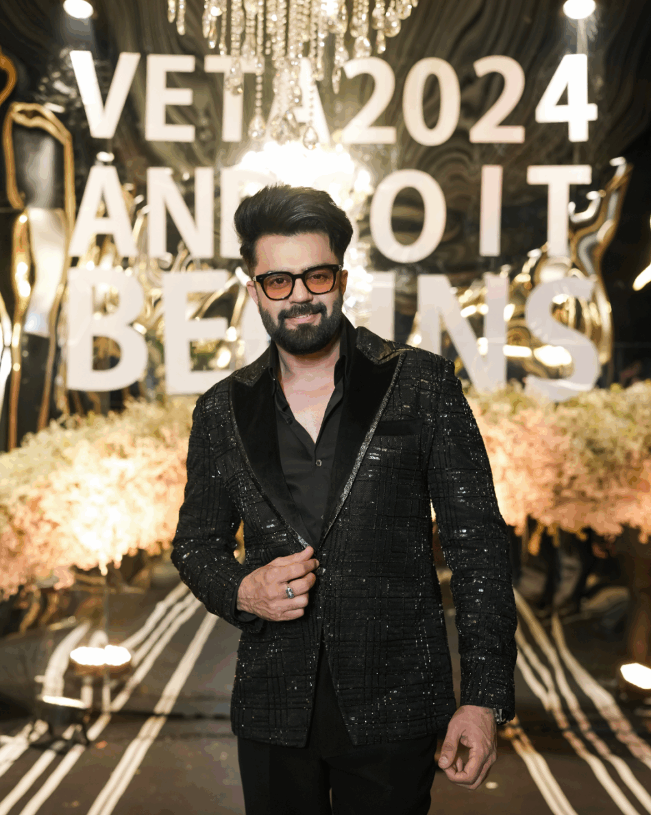 MANISH PAUL
